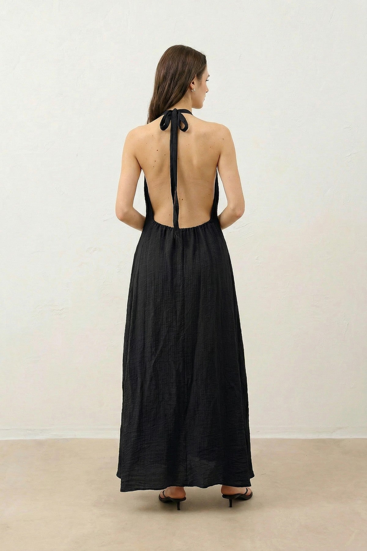 Antioch Backless Strapless Women's Dress