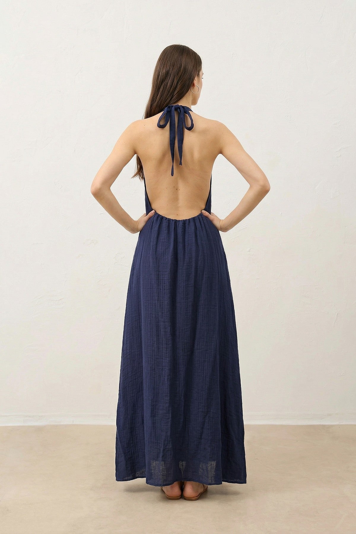 Antioch Backless Strapless Women's Dress