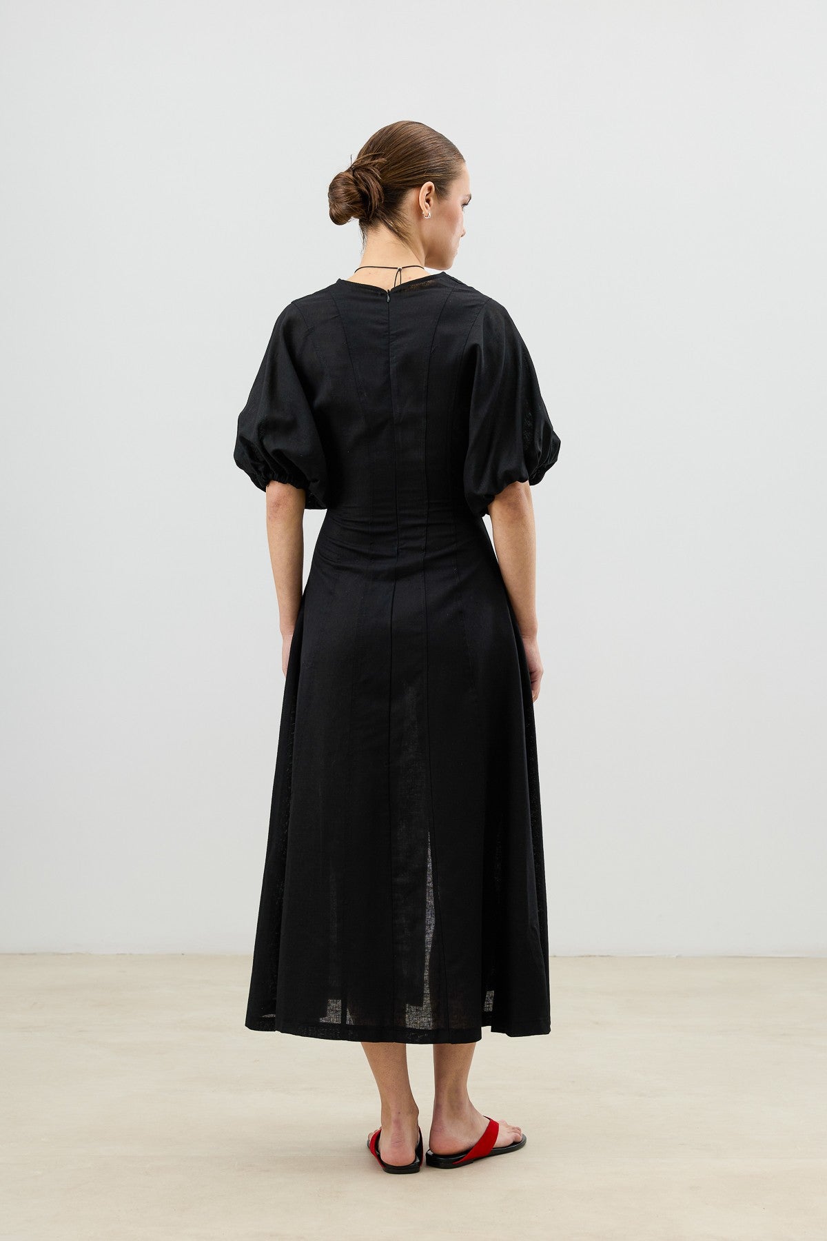 Antioch V-Neck Linen-Blend Women's Dress