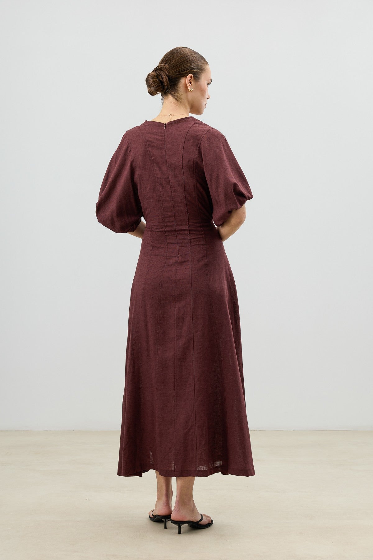 Antioch V-Neck Linen-Blend Women's Dress