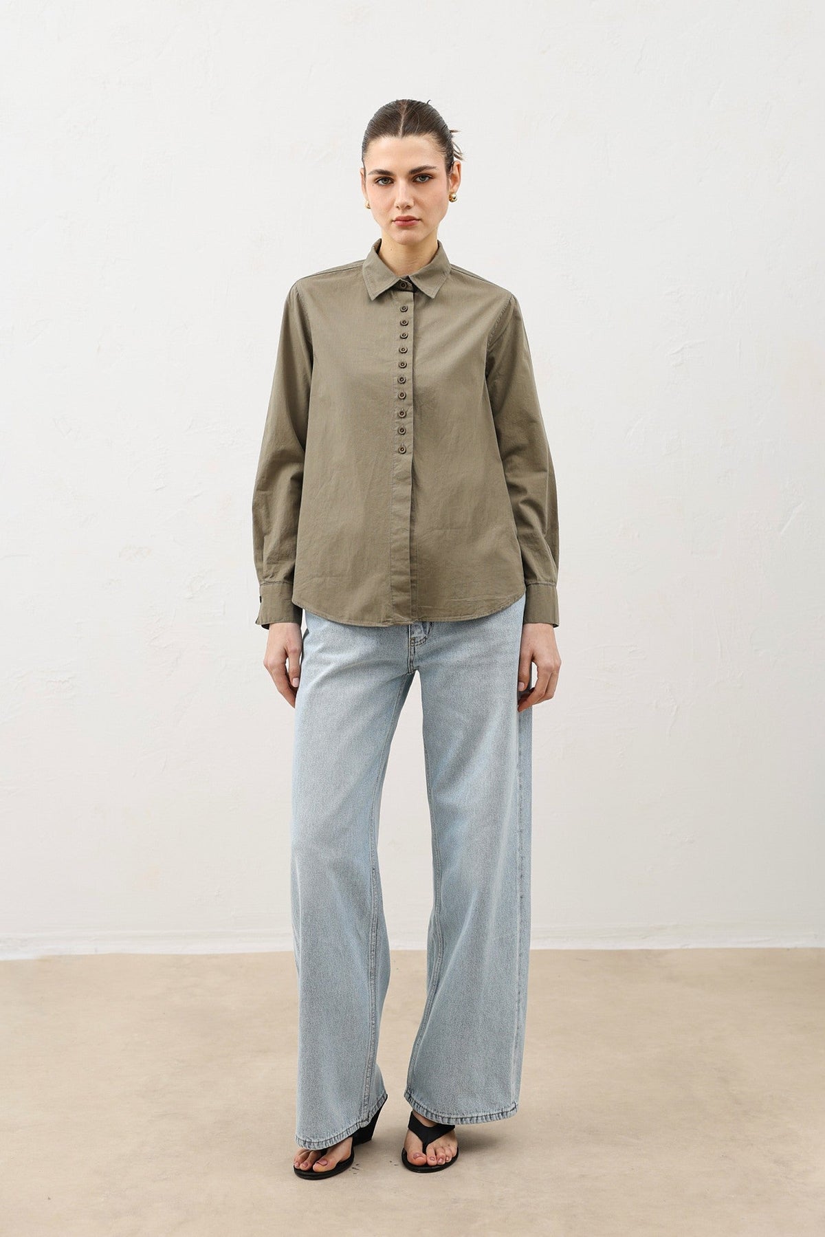 Poplin Shirt with Button Details