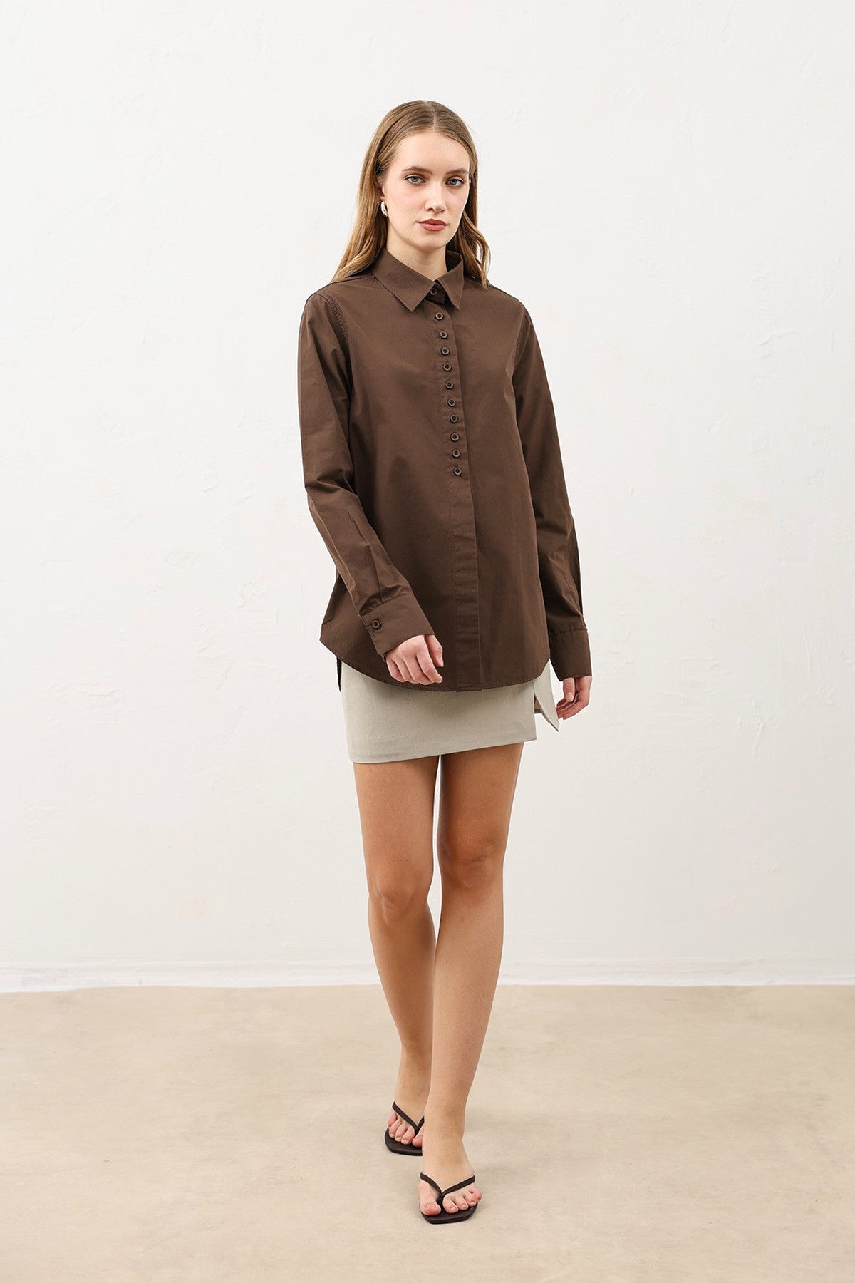 Antioch Poplin Shirt with Button Details