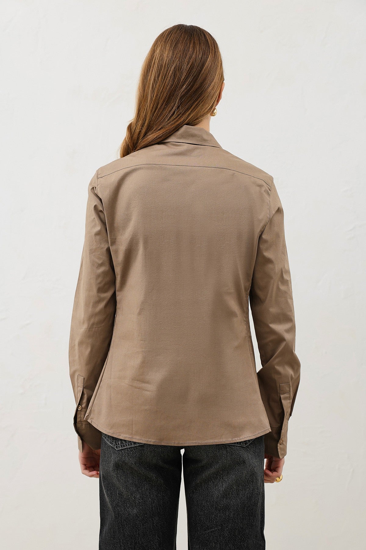 Antioch Basic Slim Fit Women's Shirt
