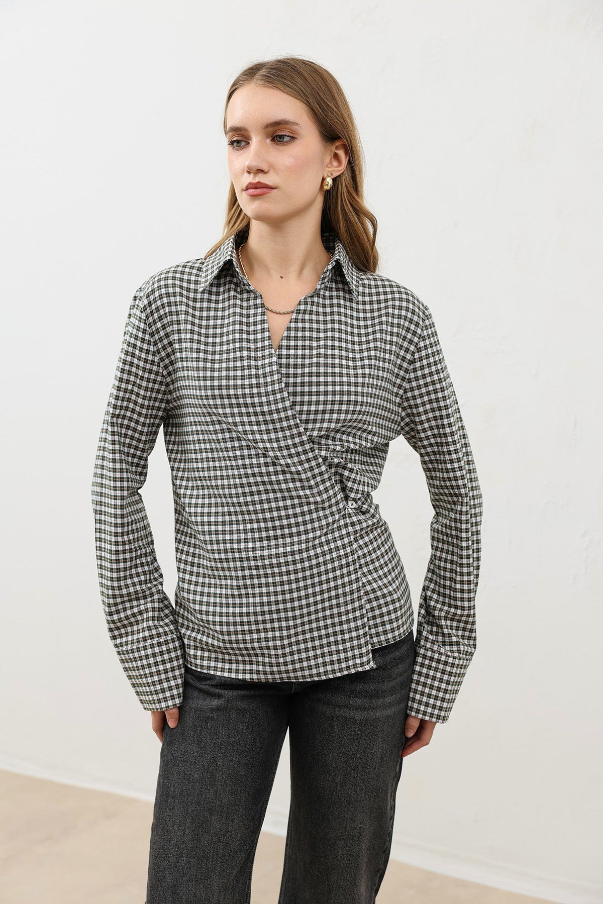 Antioch Checkered Women's Shirt