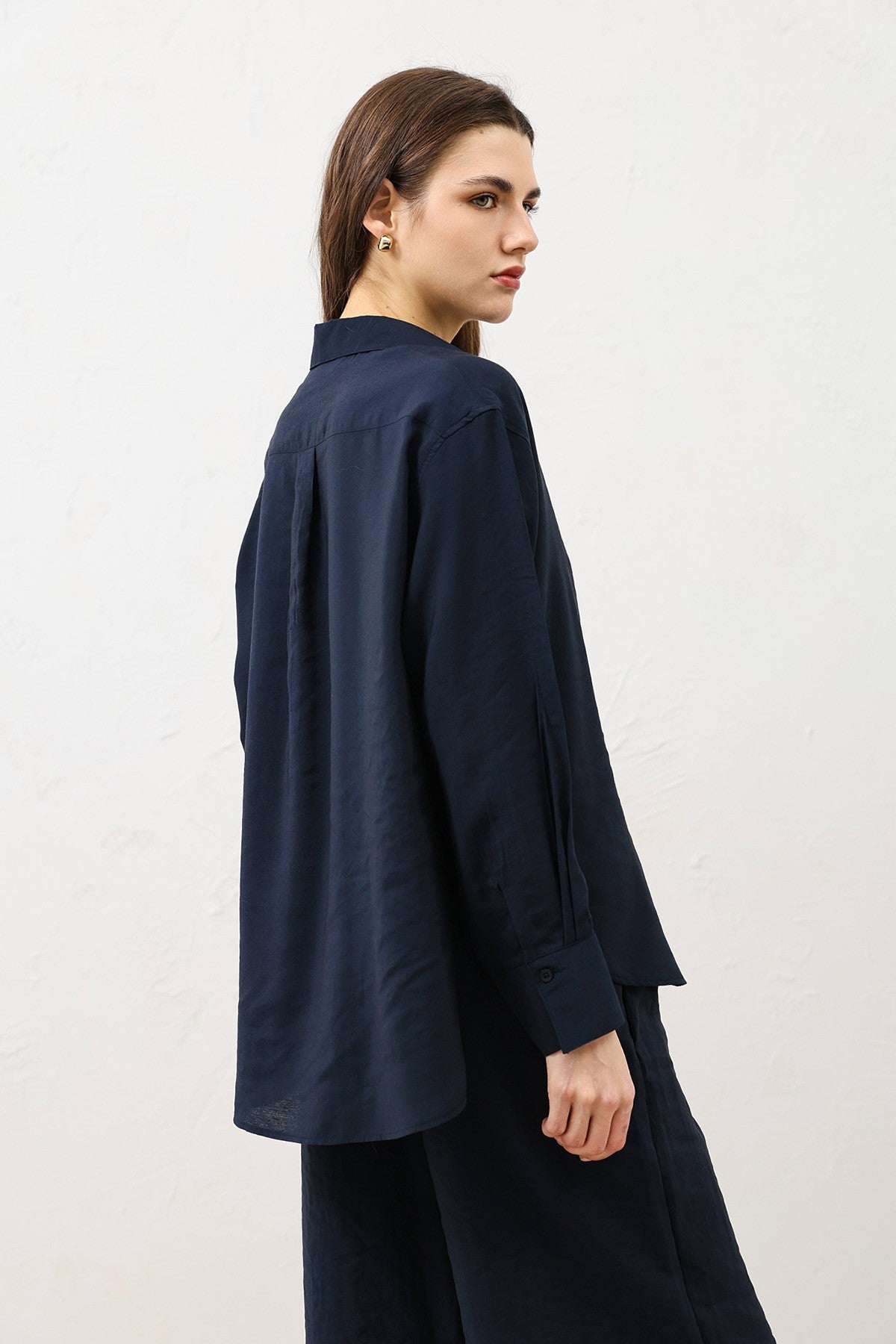 Antioch Draped Oversized Women's Shirt