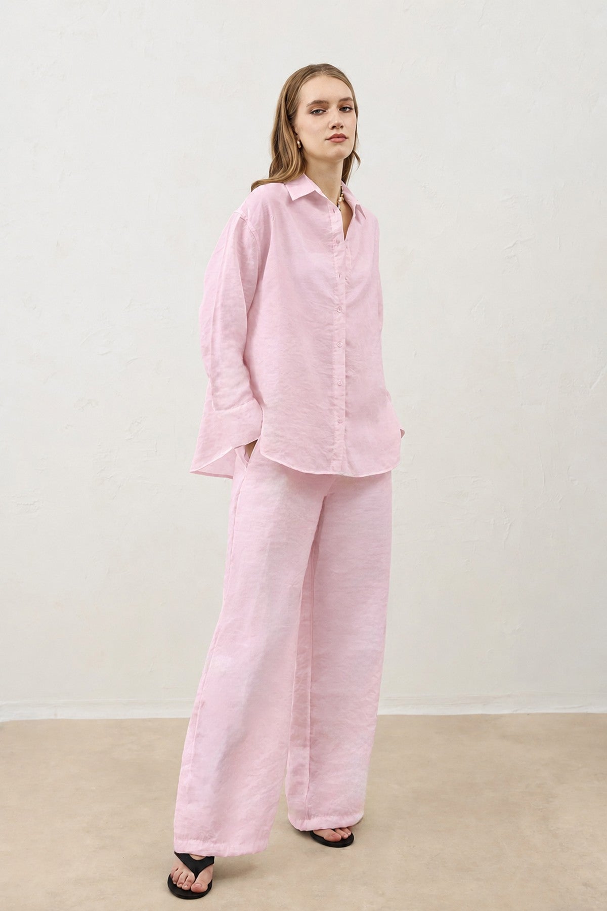 Flowy Oversized Women's Shirt