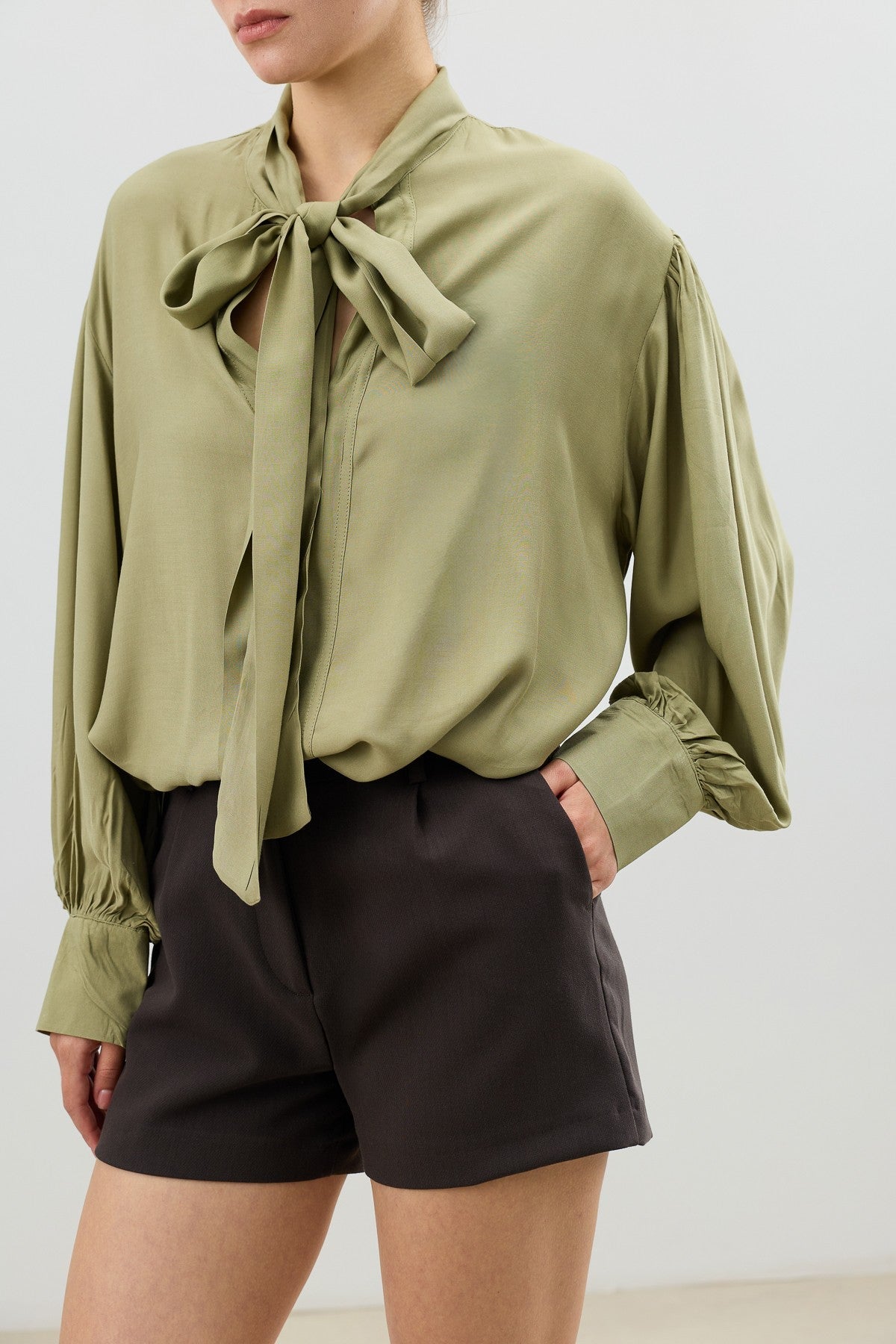 Antioch Bow-Tied Flowy Women's Blouse