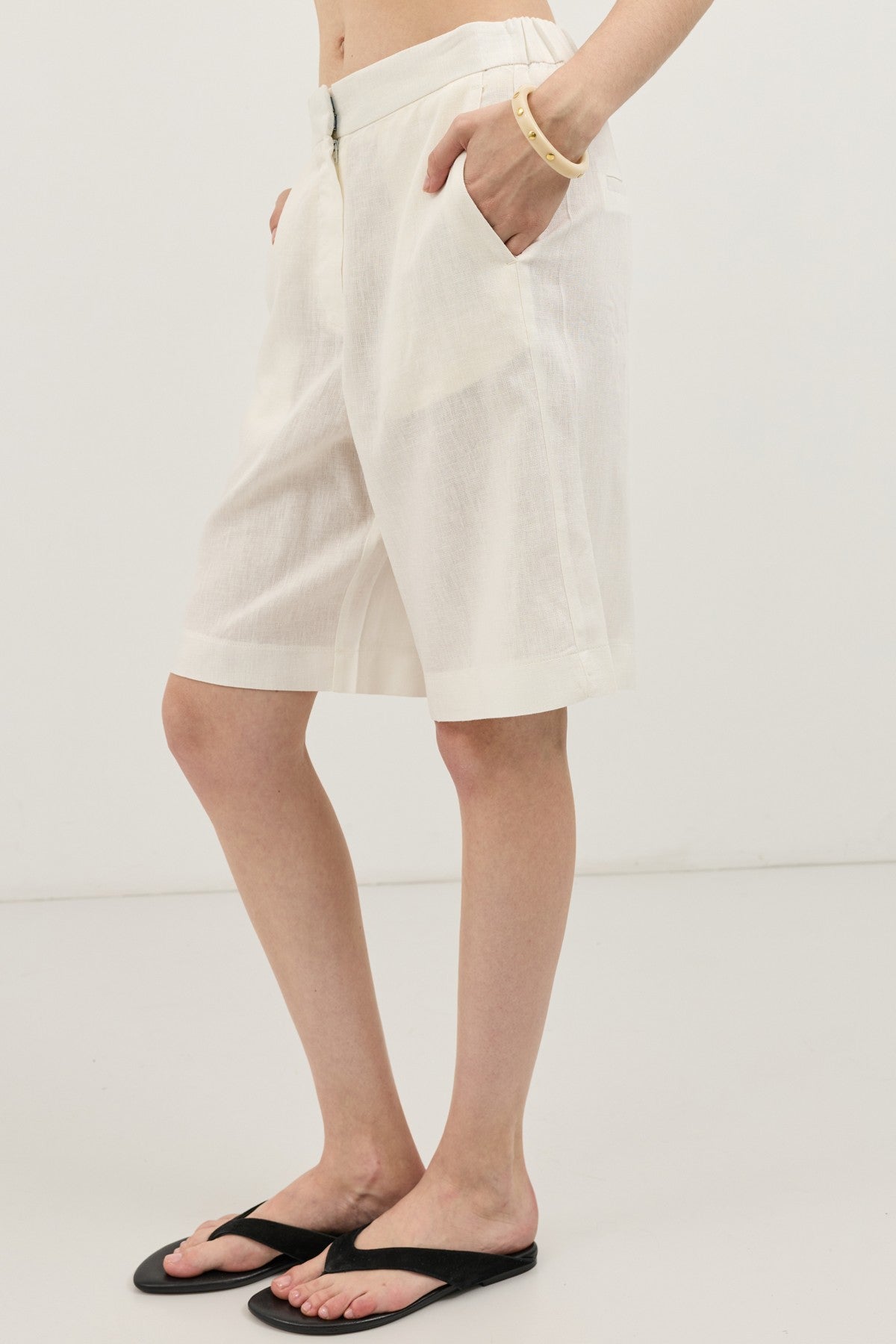 Women's Relaxed-Fit Linen-Blend Shorts