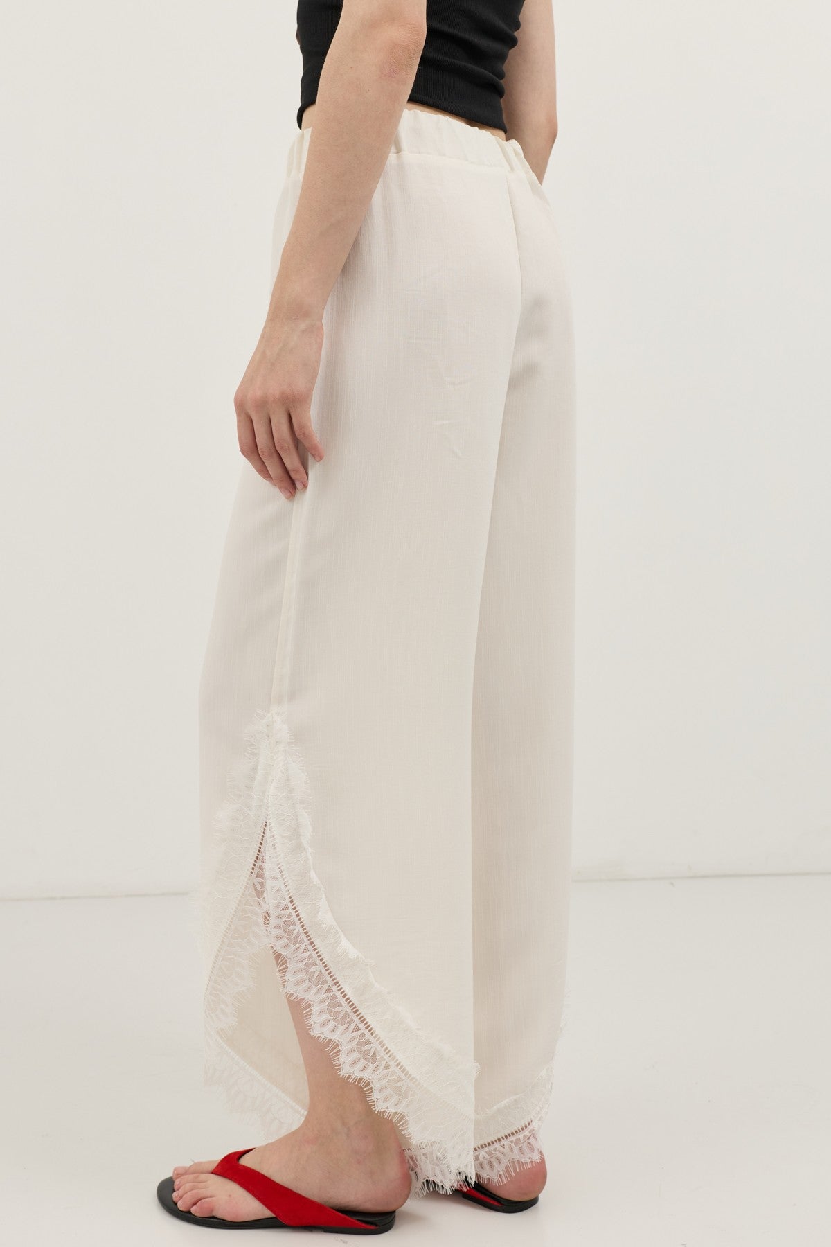 Women's Pants with Lace-Trimmed Cuffs