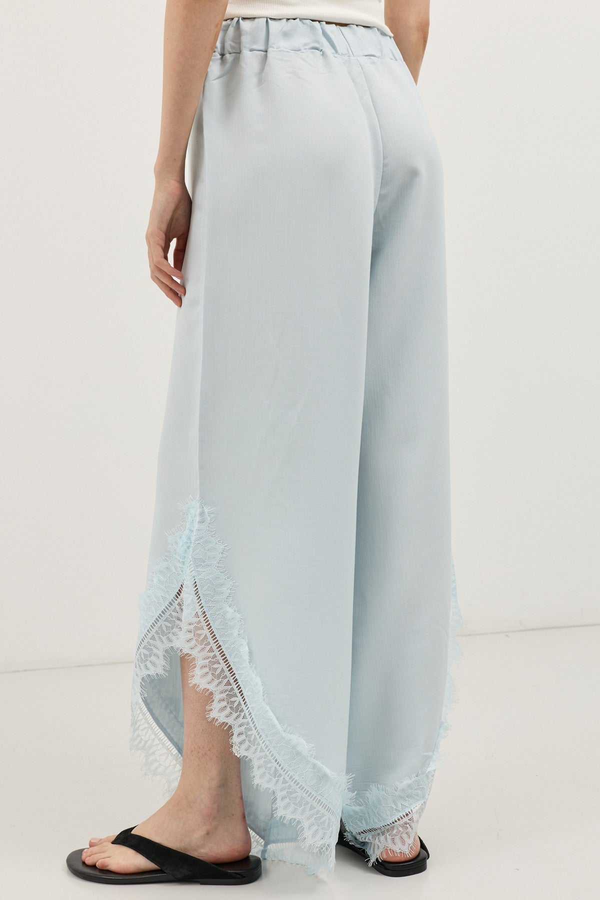 Women's Pants with Lace-Trimmed Cuffs