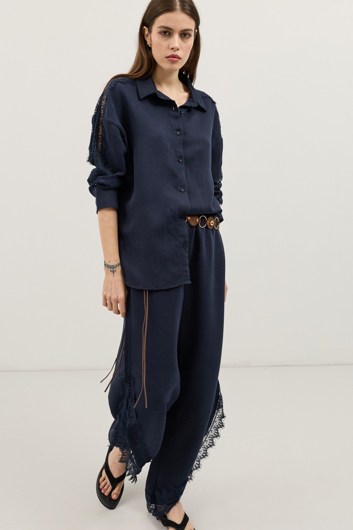 Women's Pants with Lace-Trimmed Cuffs
