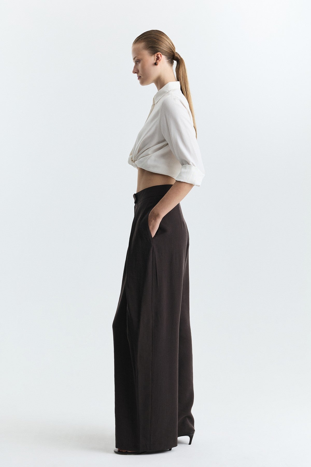 Pleated Wide-Leg Pants
