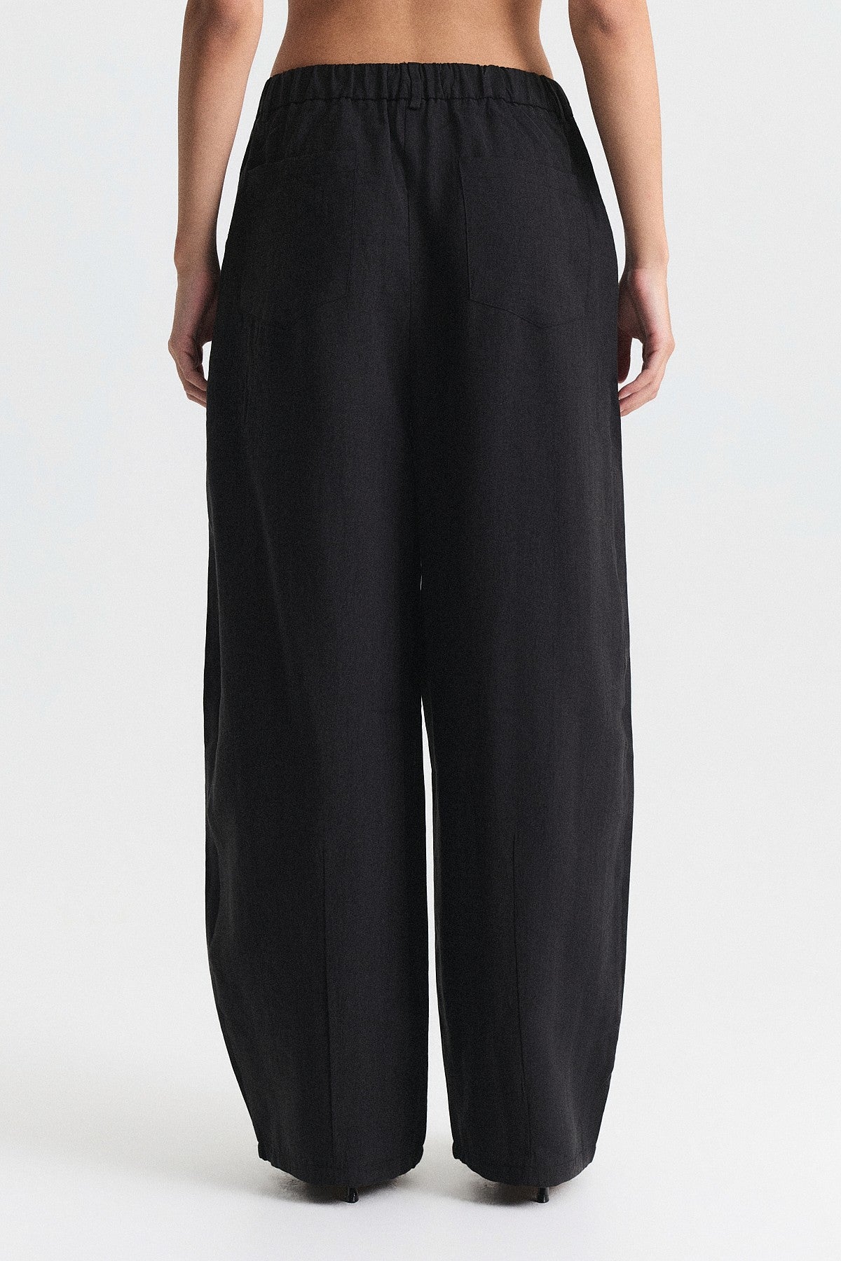 Pleated Barrel Pants