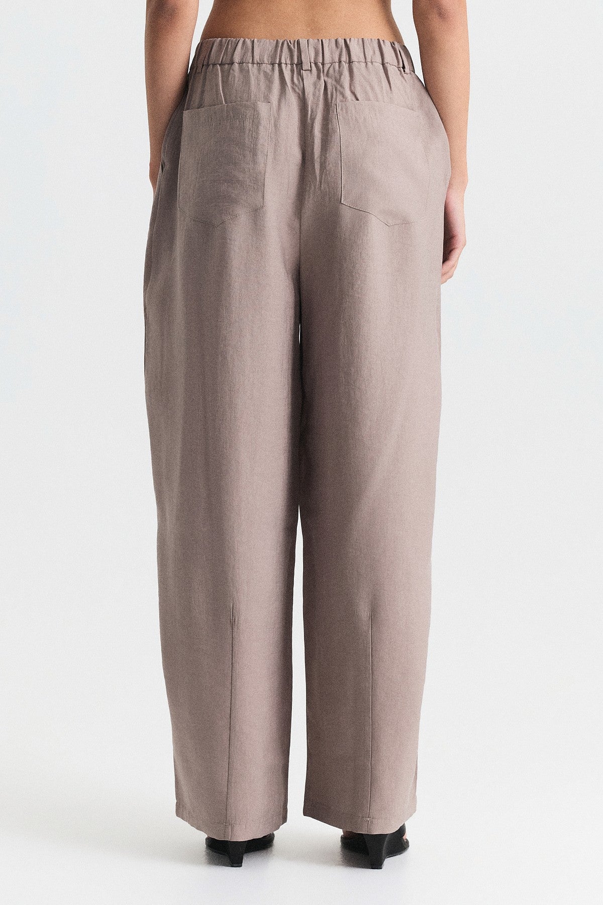 Pleated Barrel Pants
