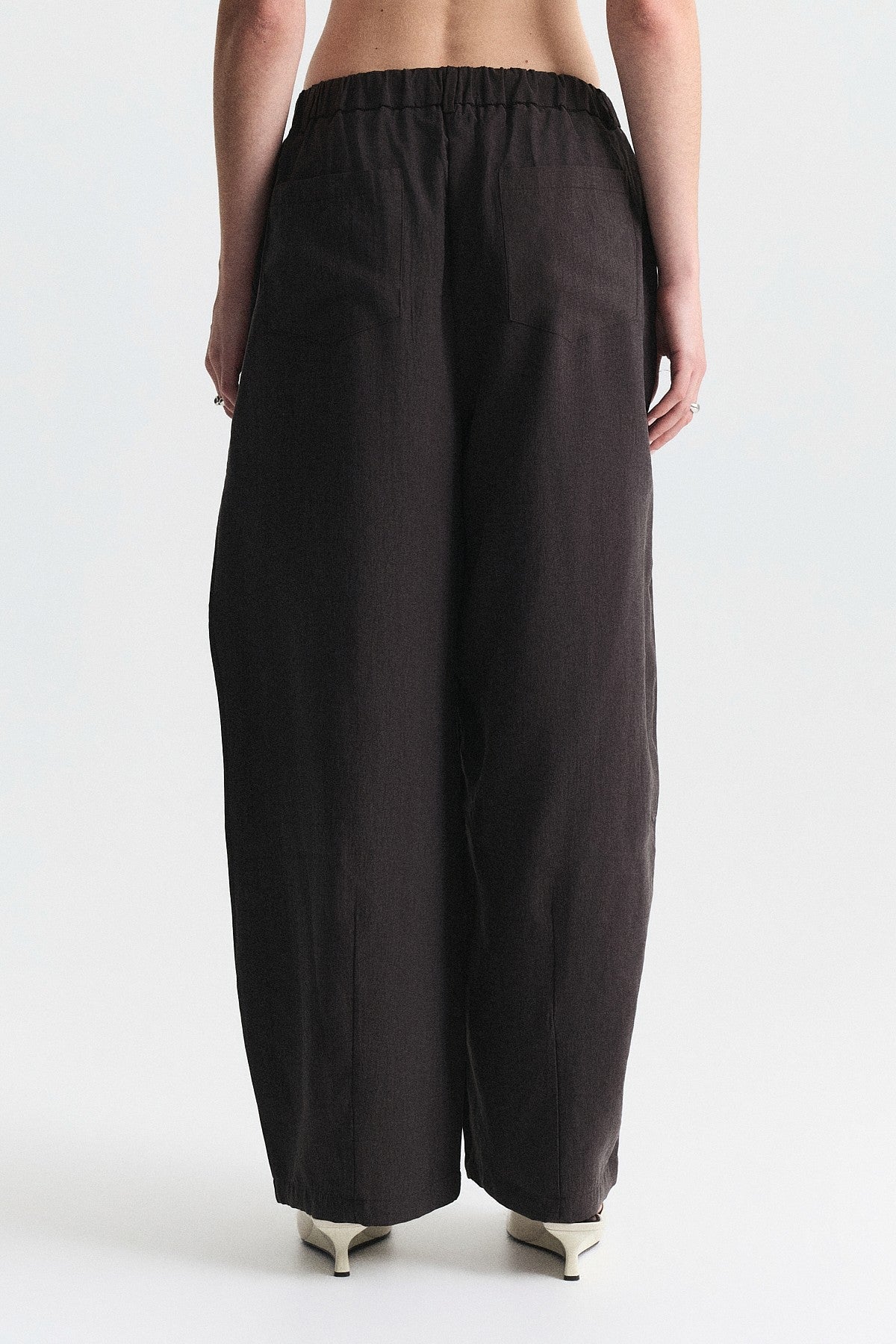 Pleated Barrel Pants