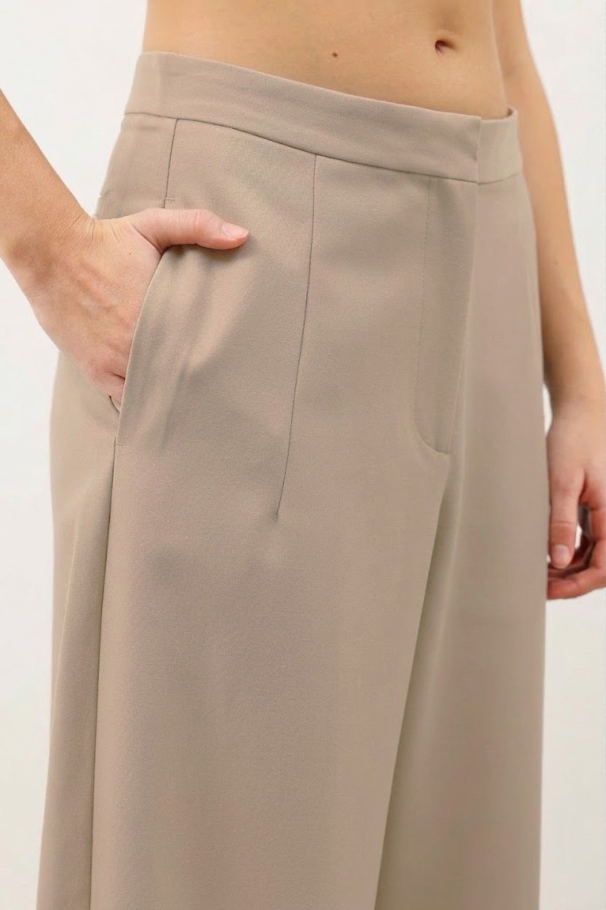 Antioch Women's Wide-Leg Pants with Pensli Design