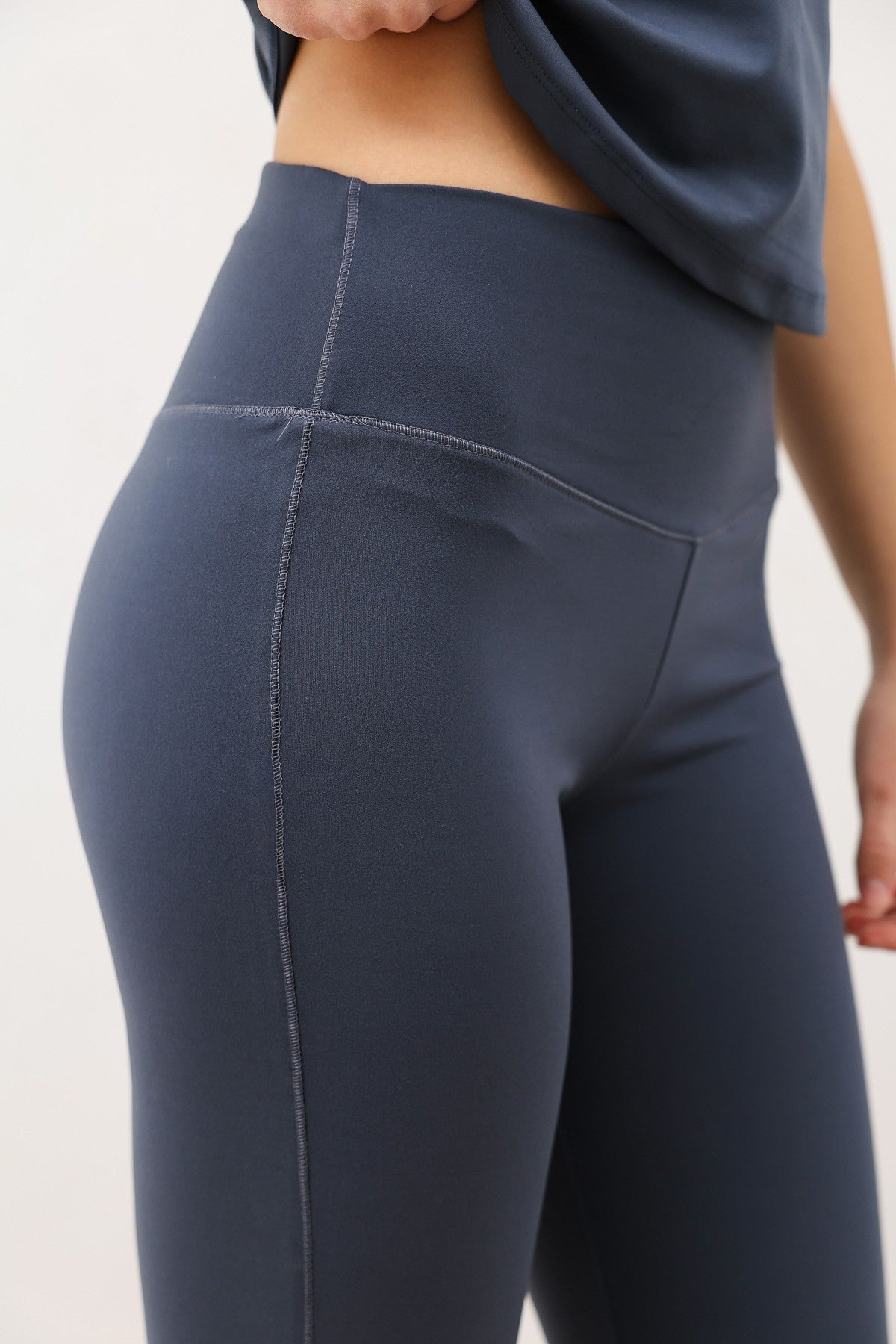 Antioch High-Waisted Women's Flared Leg Leggings