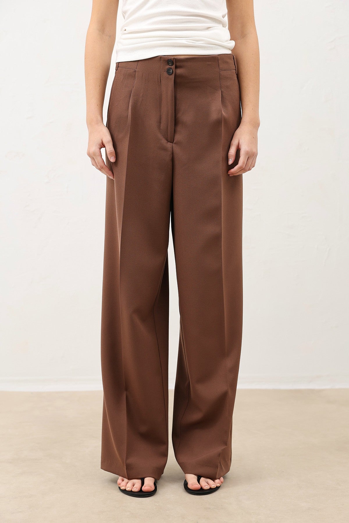 Antioch Pens Women's Wide-Leg Pants with Detailed Design