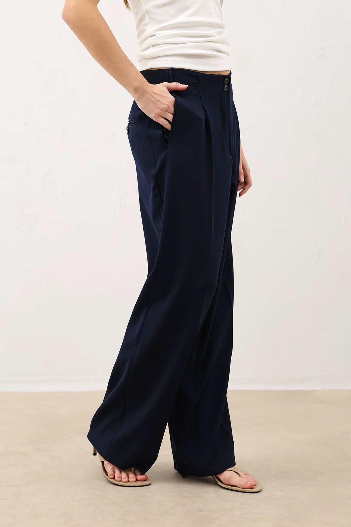 Antioch Pens Women's Wide-Leg Pants with Detailed Design