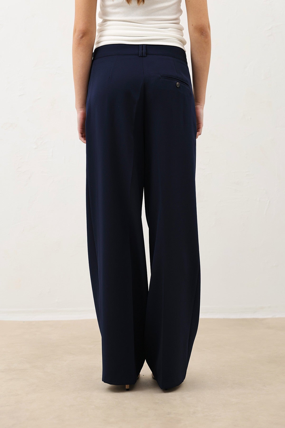 Antioch Pens Women's Wide-Leg Pants with Detailed Design