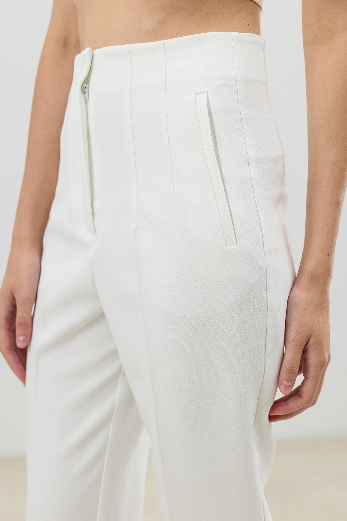 Antioch High-Waisted Women's Pants