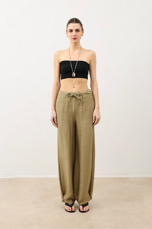Antioch Adjustable-Leg Flared Women's Pants