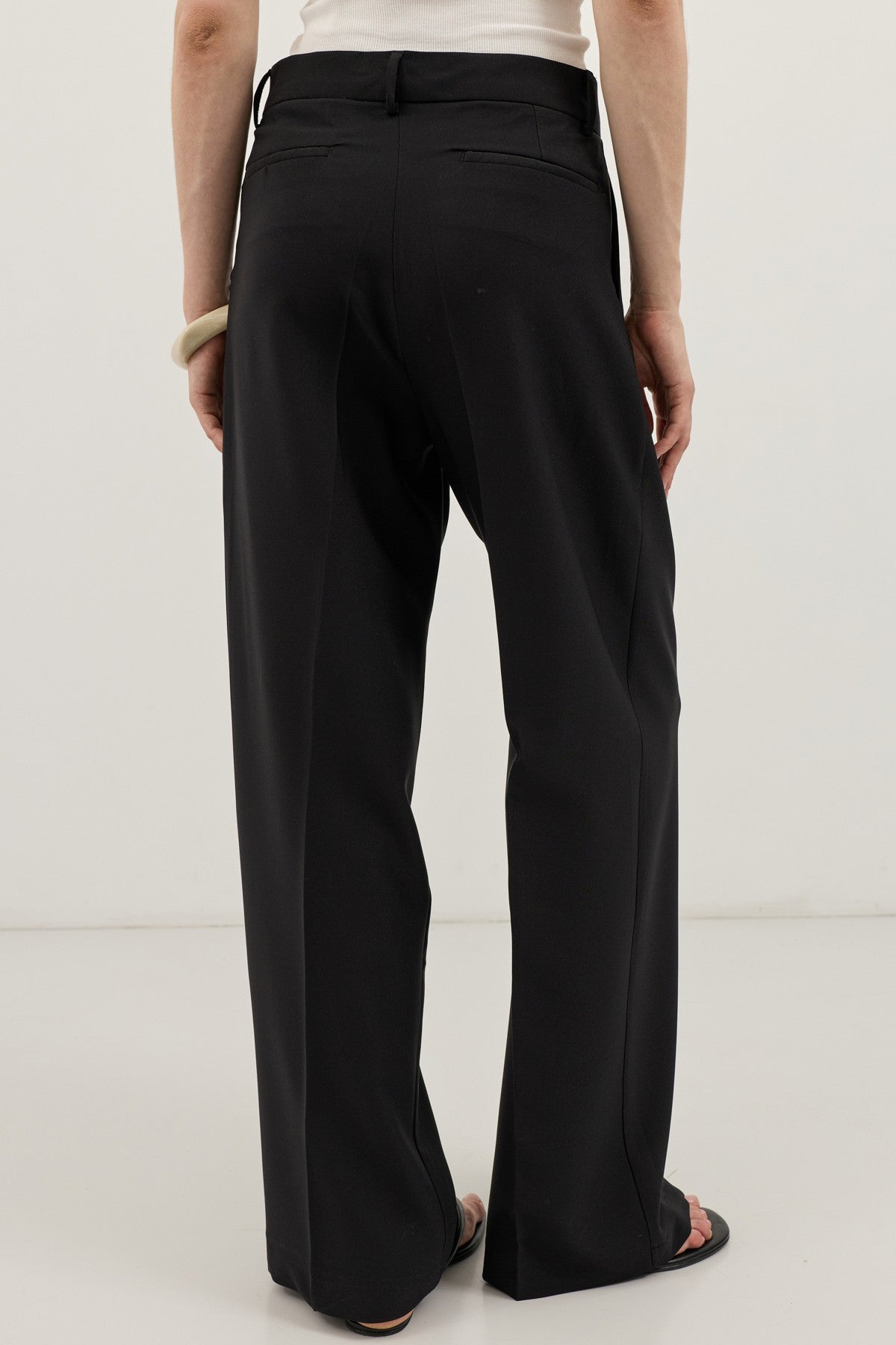 Antioch Wide-Leg Pleated Pants