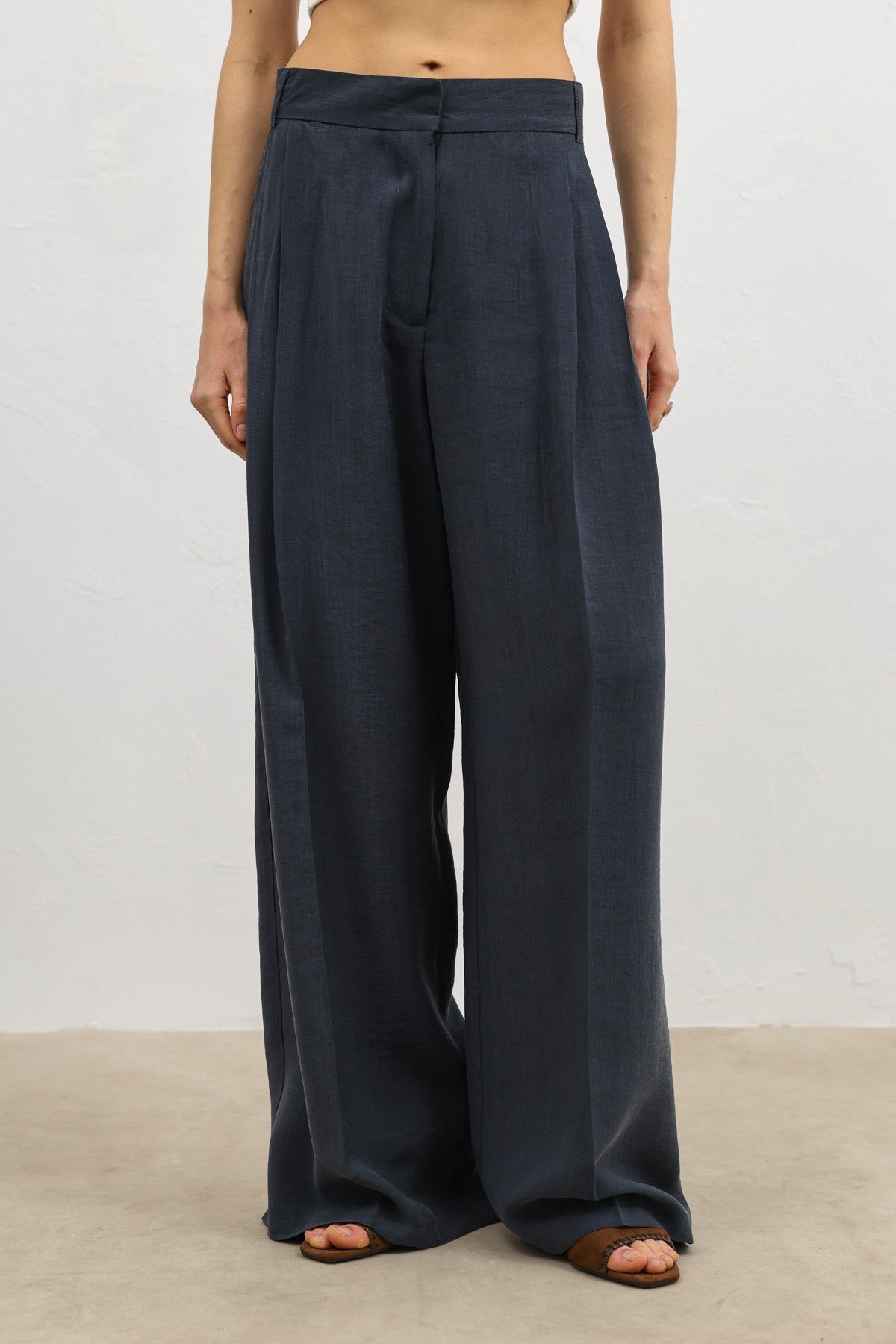 Women's Wide-Leg Pants with Antioch Lyocell Blend