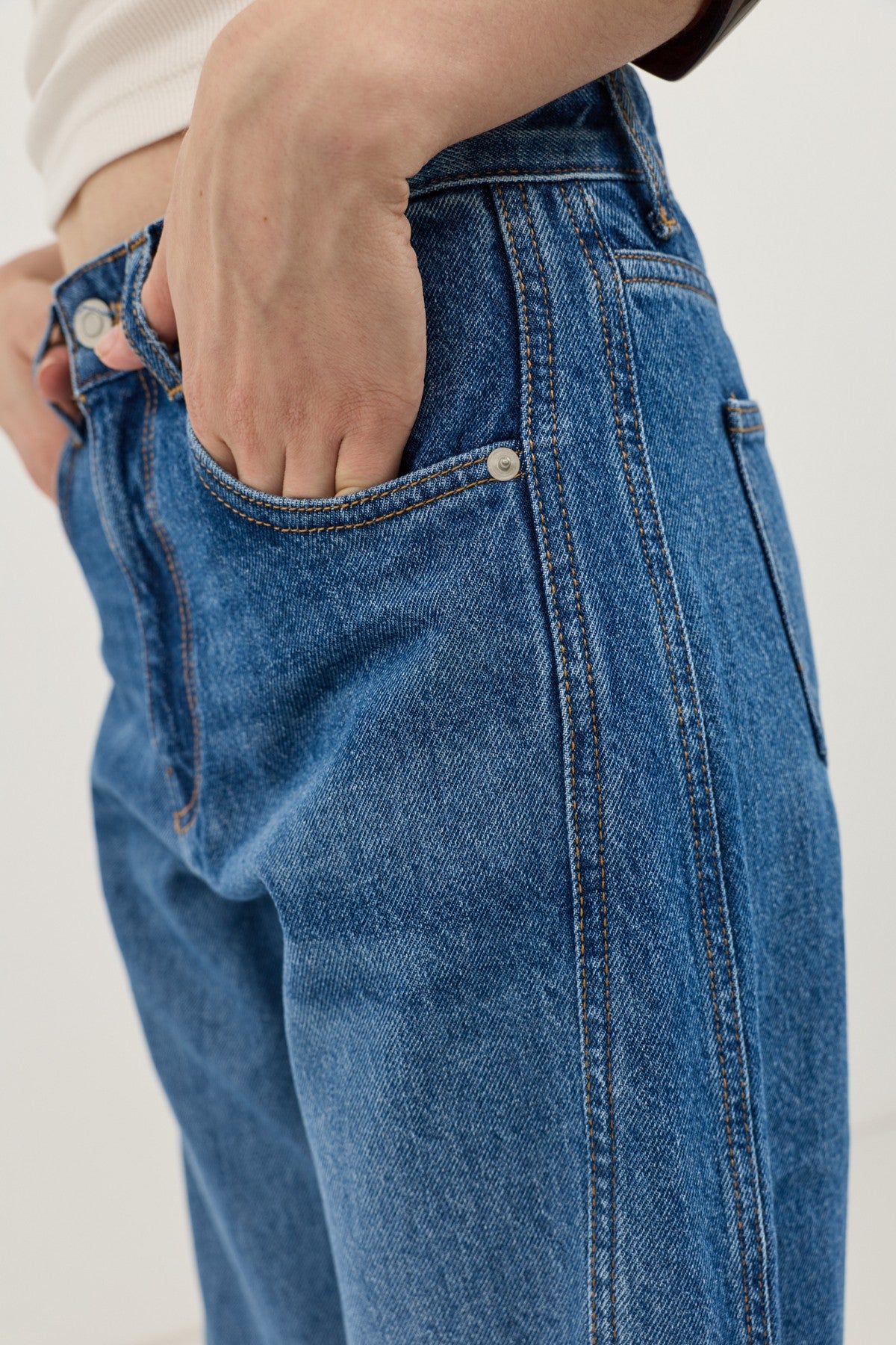 Cuffed Barrel Jeans