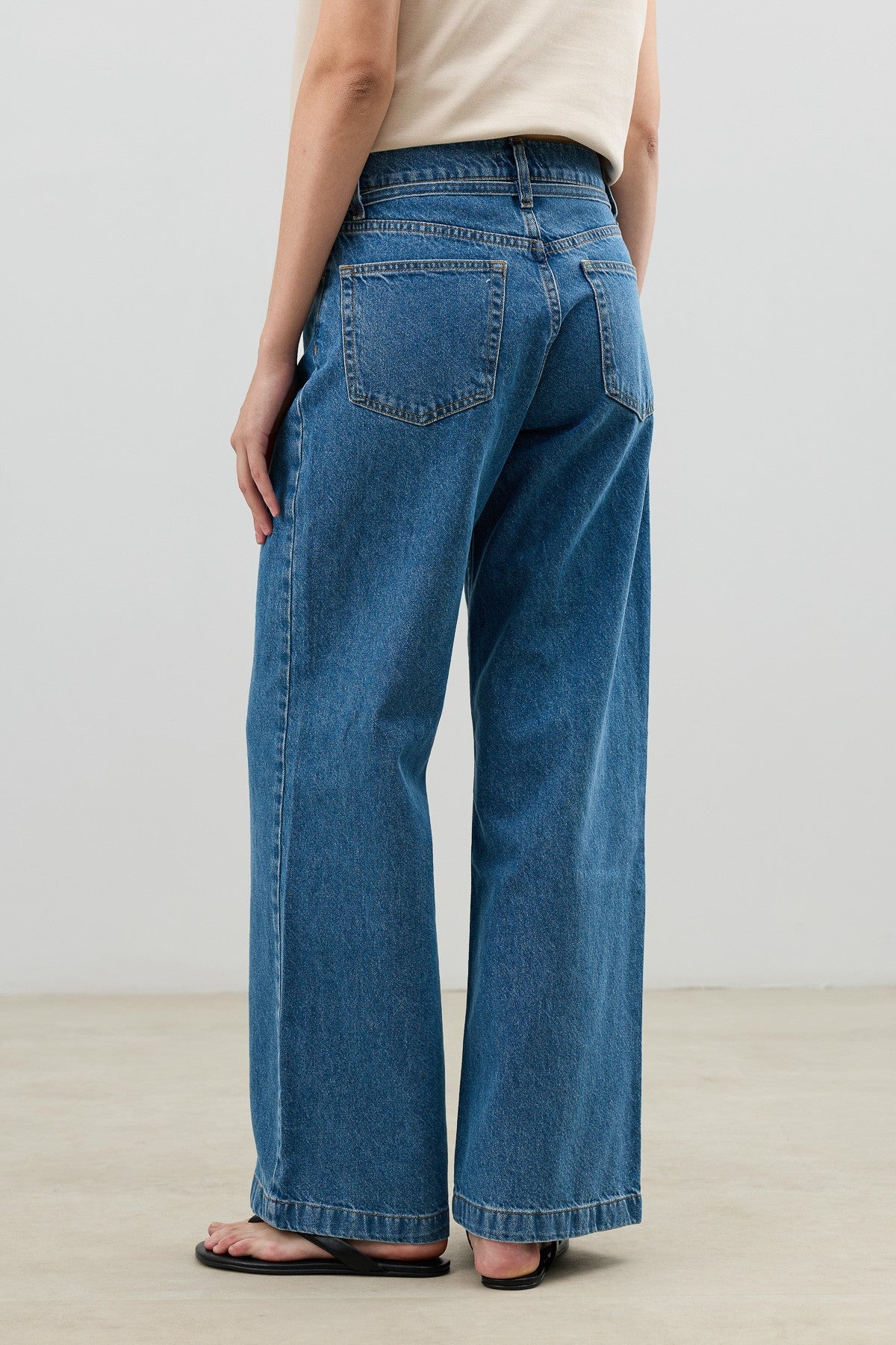 Antioch Tied-Waist Wide-Leg Women's Jeans