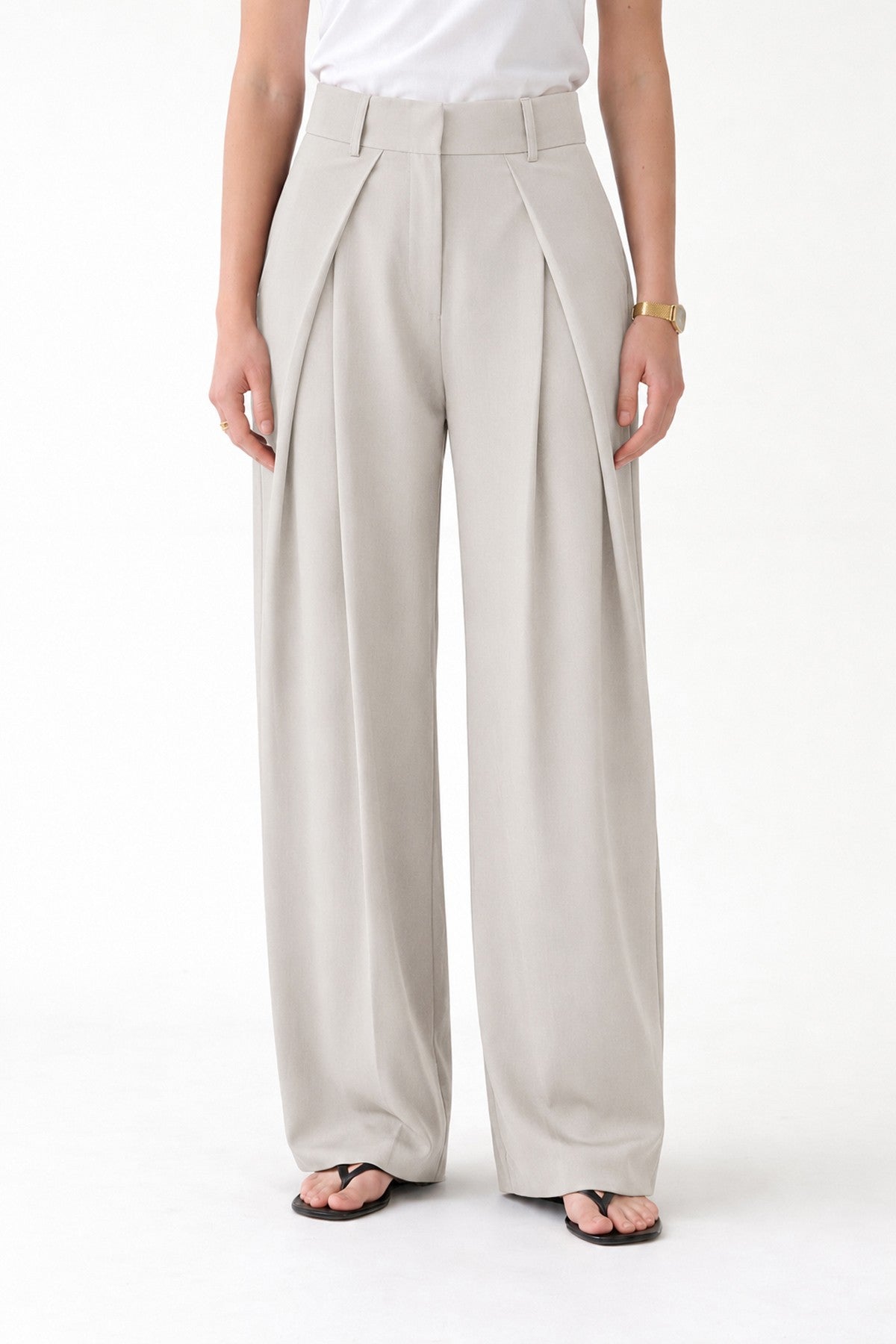 Women's Pleated Pants