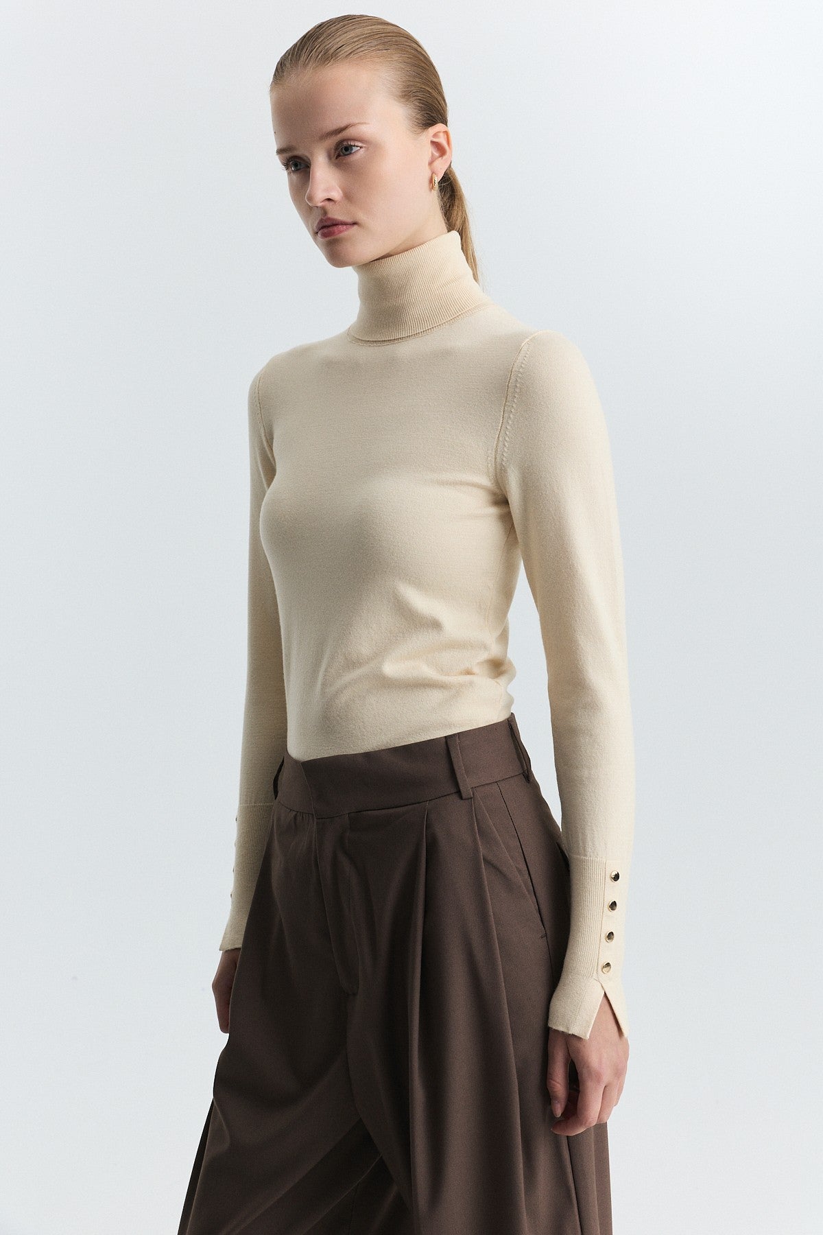 Basic Crew-Neck Sweater
