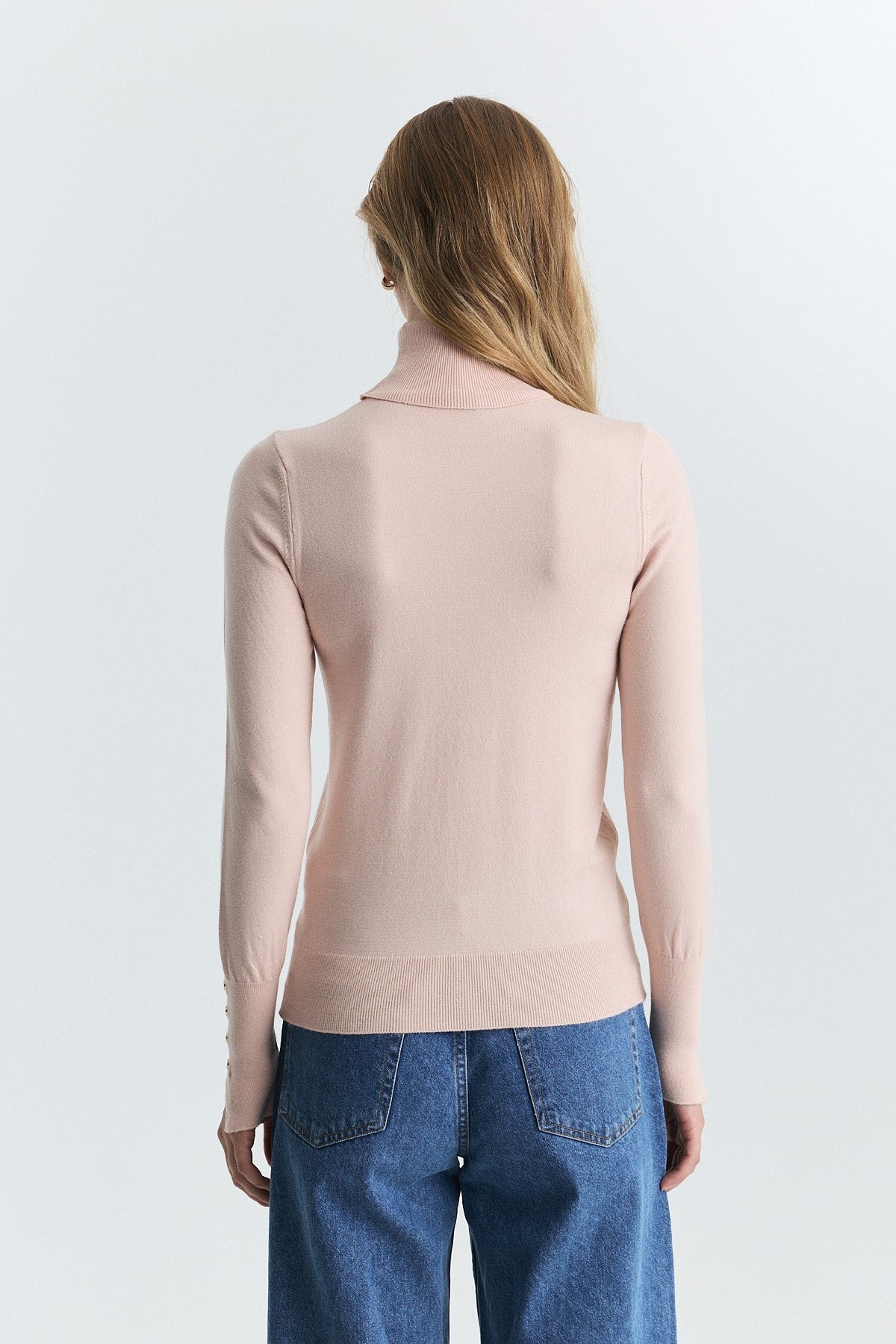 Basic Crew-Neck Sweater