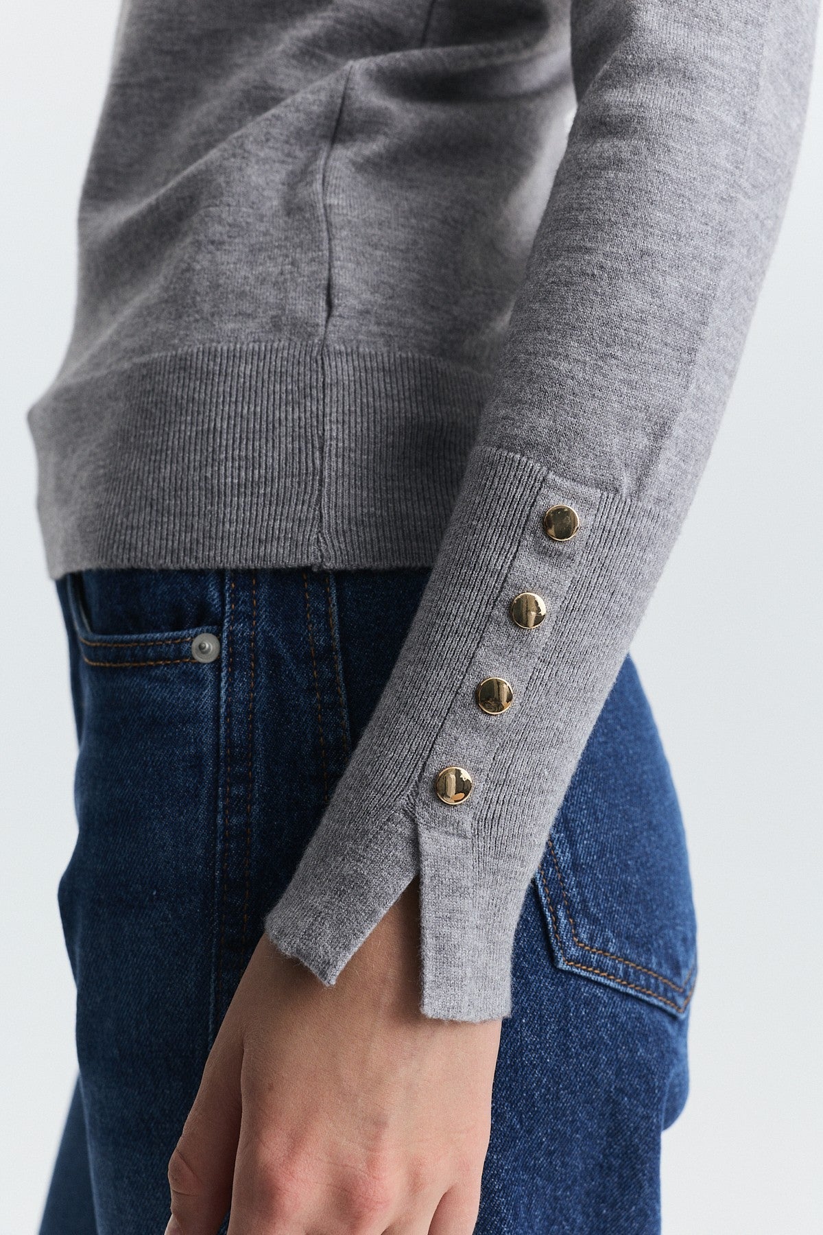Basic Crew-Neck Sweater