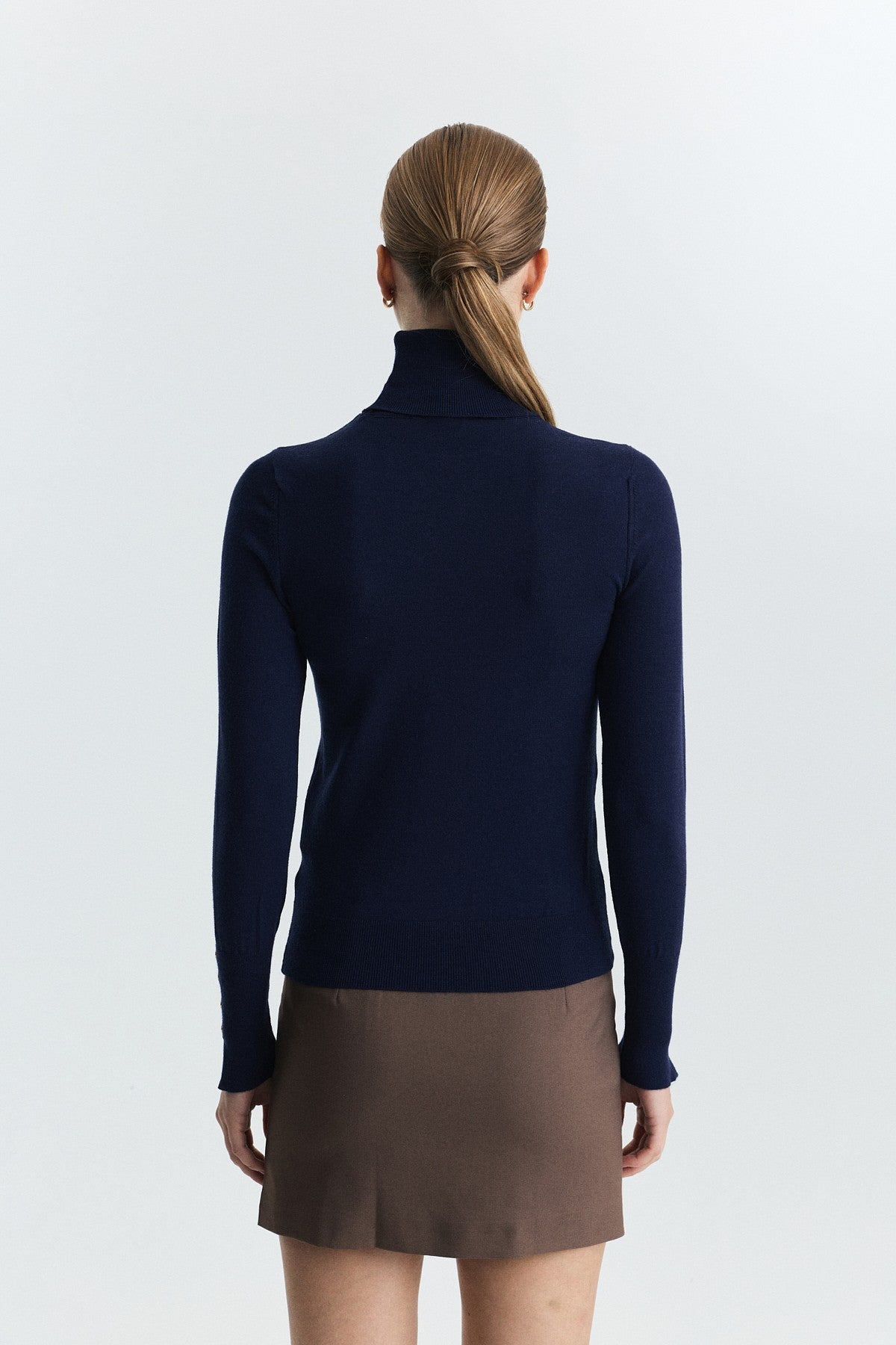 Basic Crew-Neck Sweater