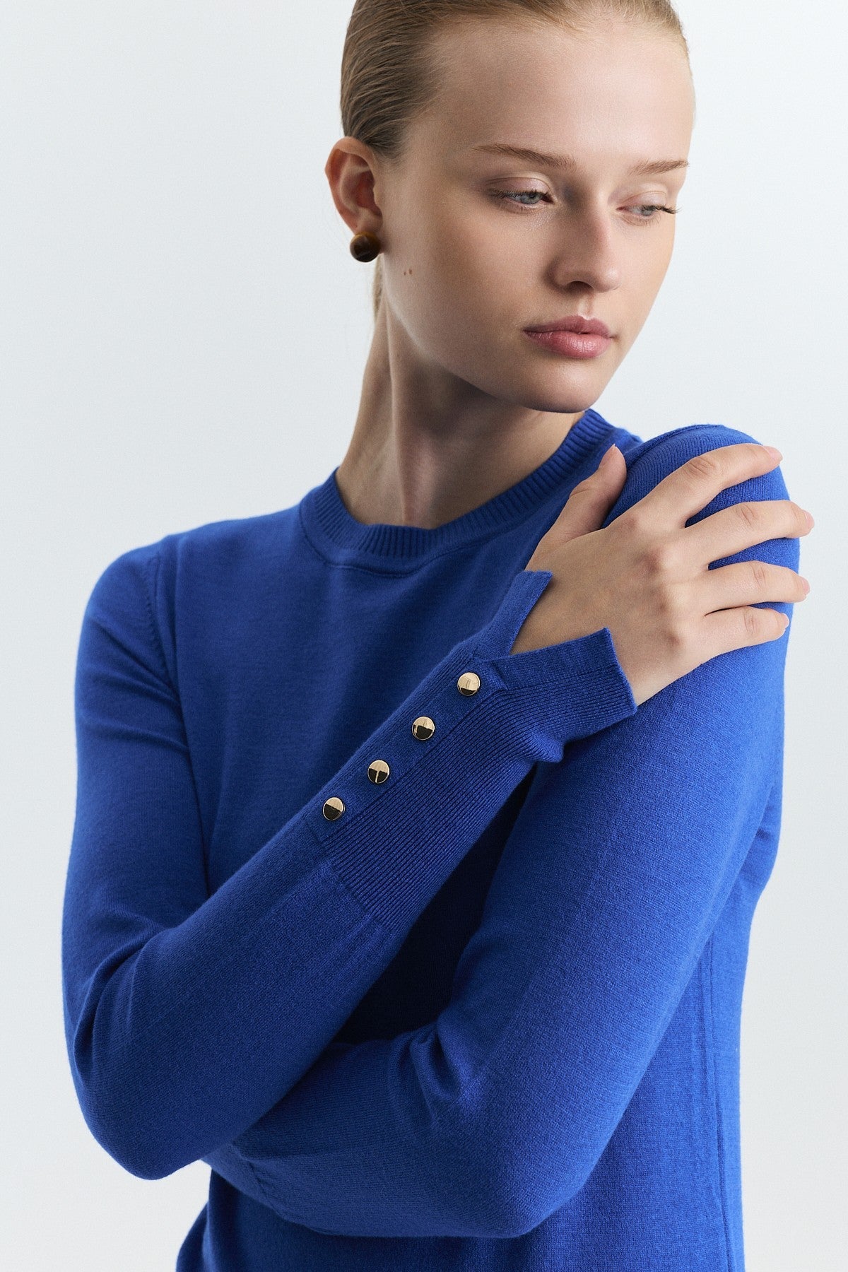 Basic Solid-Color Knit Sweater