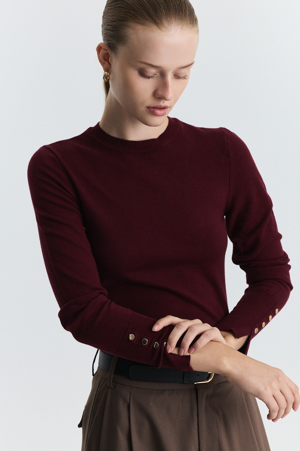 Basic Solid-Color Knit Sweater