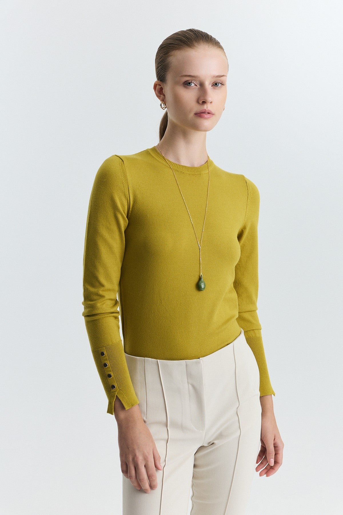 Basic Solid-Color Knit Sweater