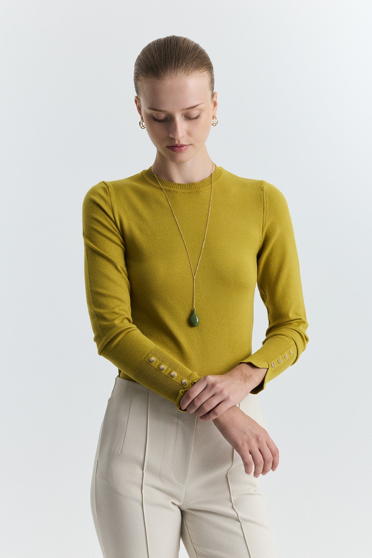 Basic Solid-Color Knit Sweater