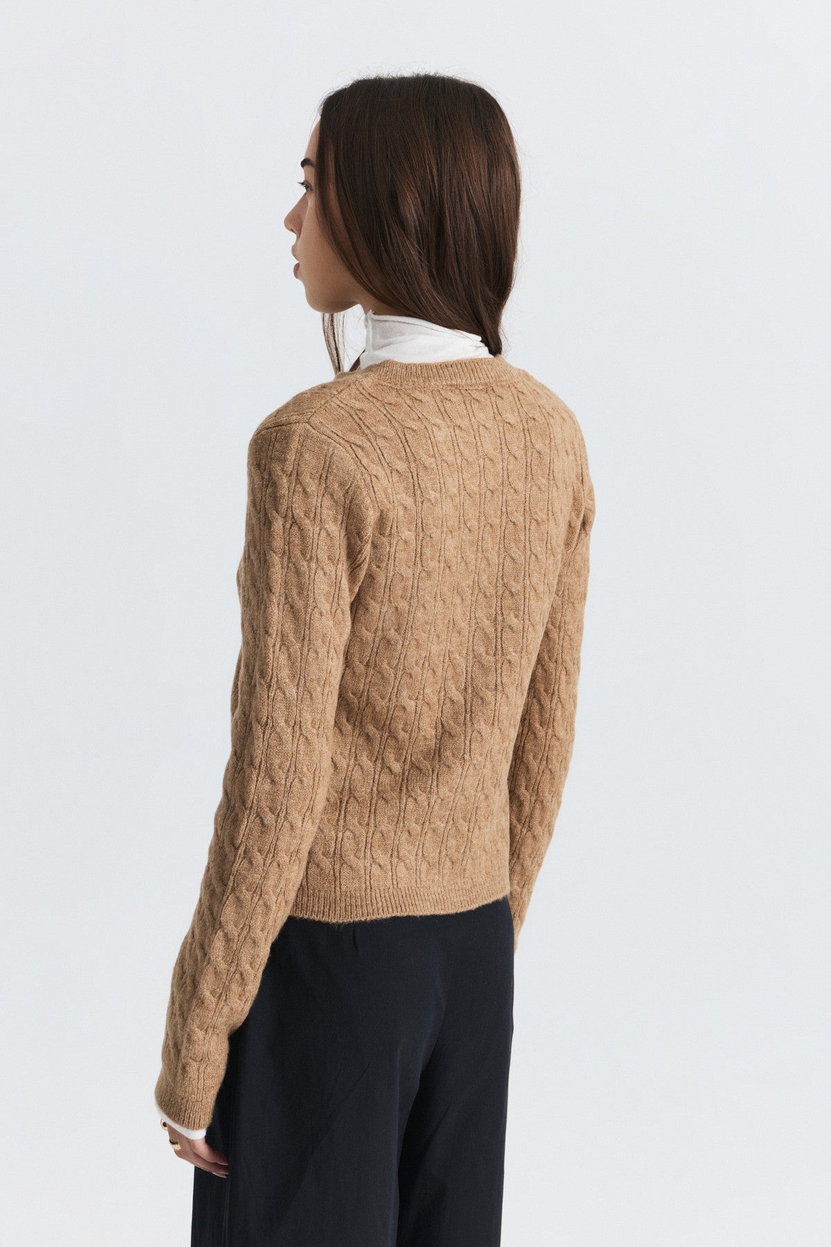 Hair-Braid-Detail Knit Cardigan