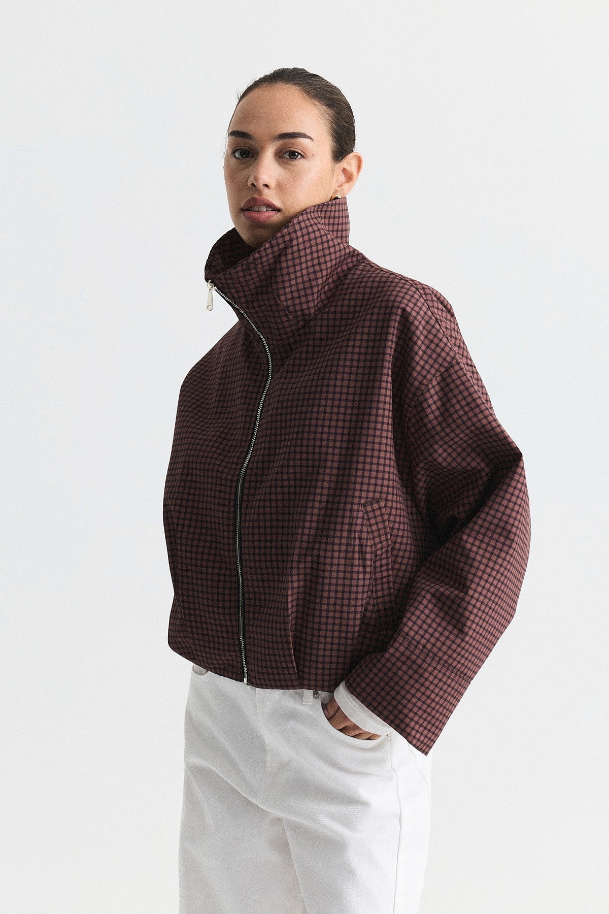 Wide-Collar Checkered Jacket