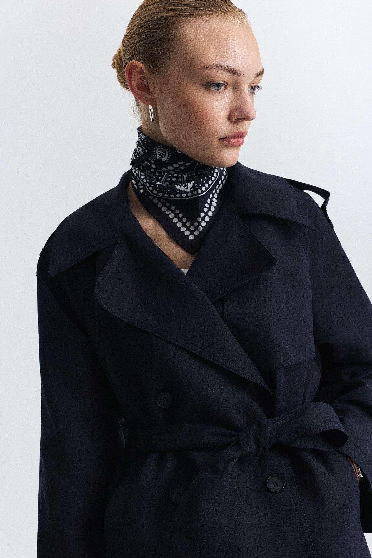 Short Trench Coat with Belt BA26Y517