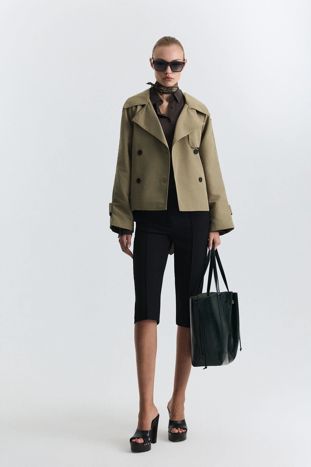 Short Trench Coat with Belt BA26Y517