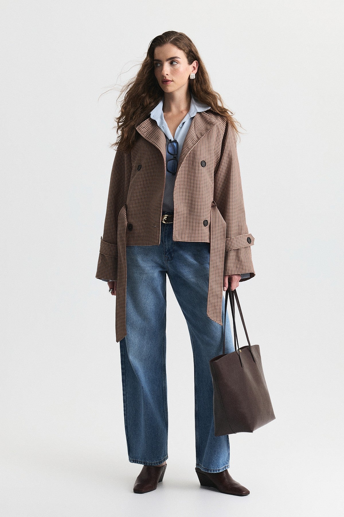 Short Trench Coat with a Checkered Pattern and a Belt