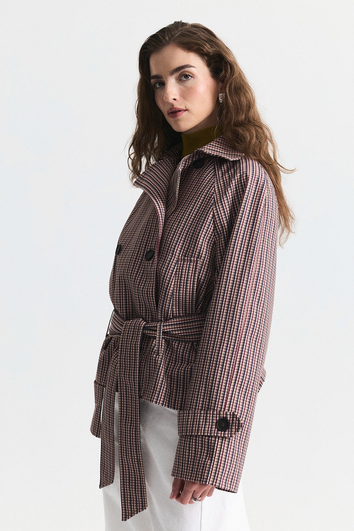 Short Trench Coat with a Checkered Pattern and a Belt