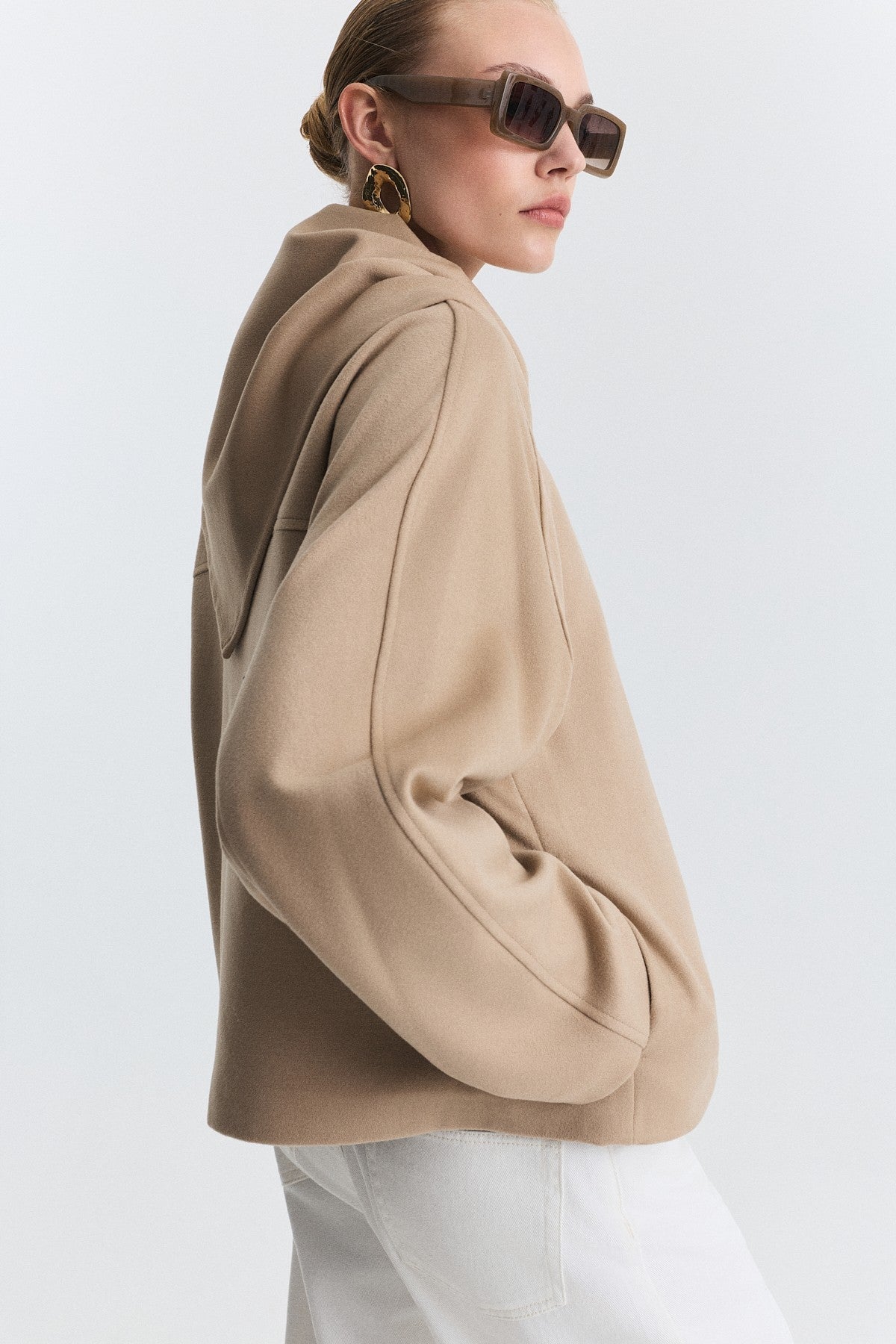 Short Coat with a Scarf