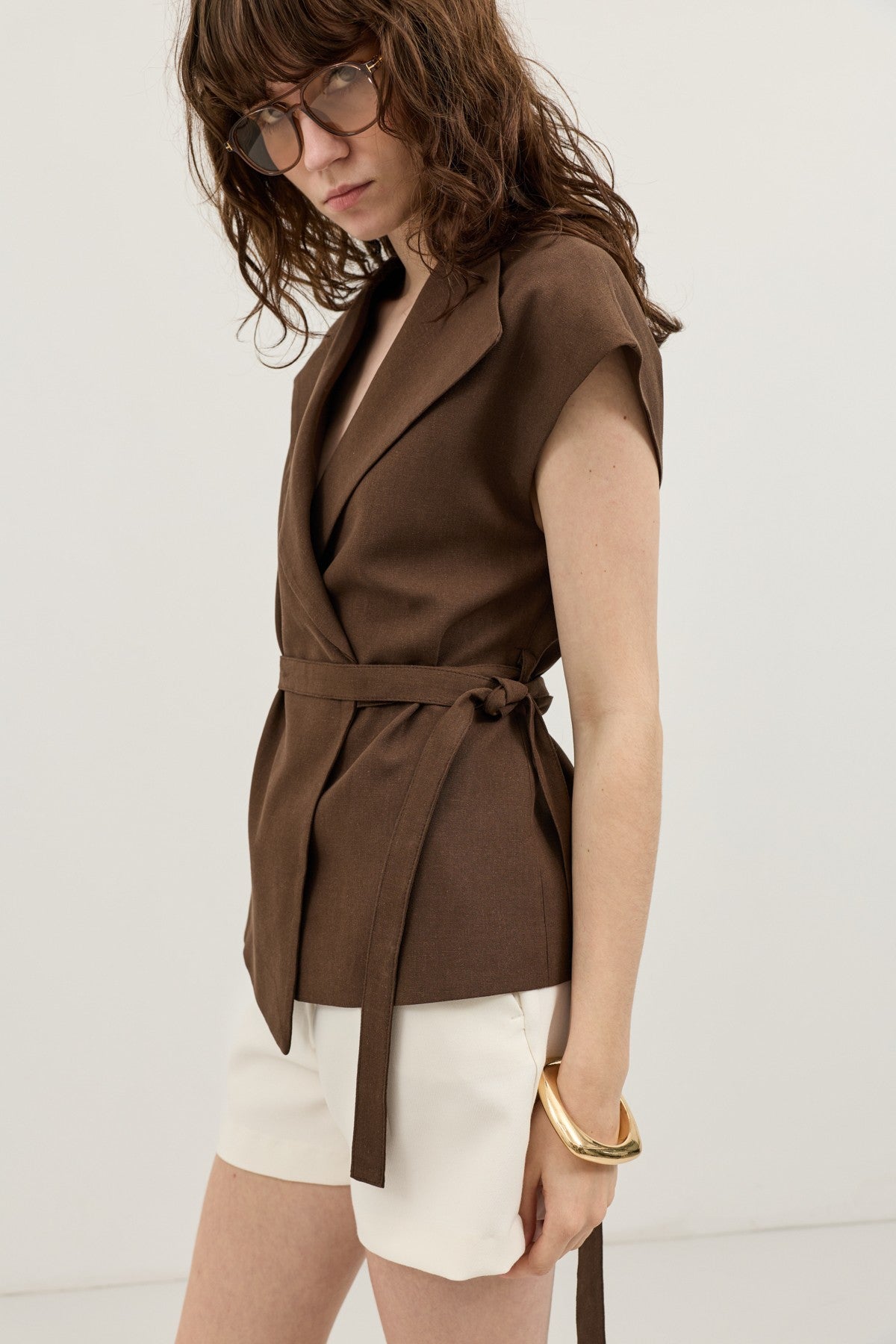 Antioch Women's Vest with Lace Trim and a Linen Blend