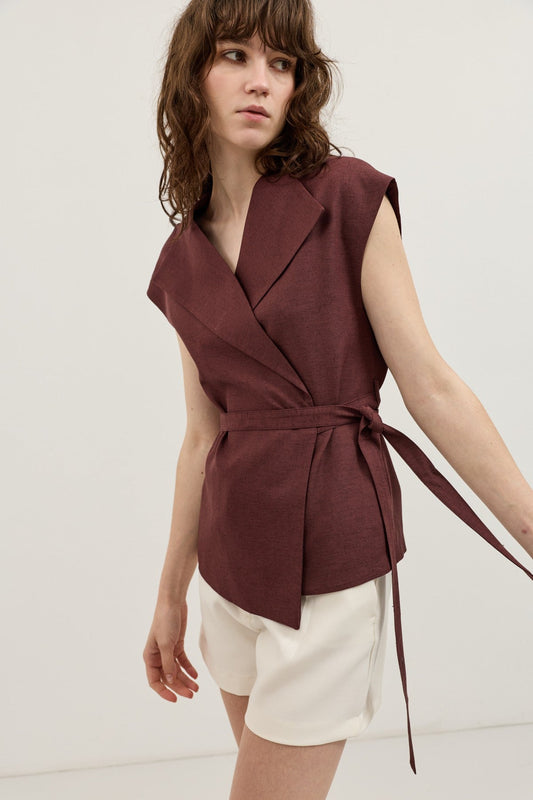 Antioch Women's Vest with Lace Trim and a Linen Blend