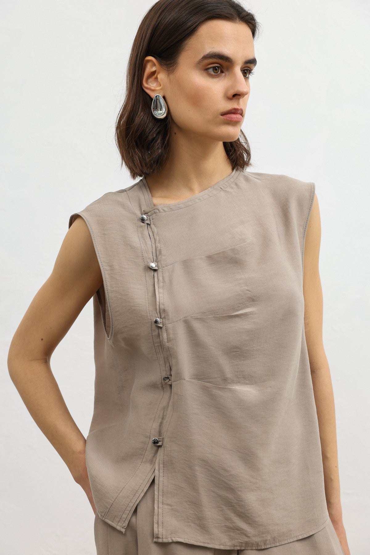 Antioch Women's Button-Down Top with Lyocell Blend