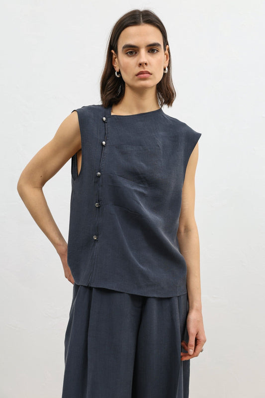 Antioch Women's Button-Down Top with Lyocell Blend